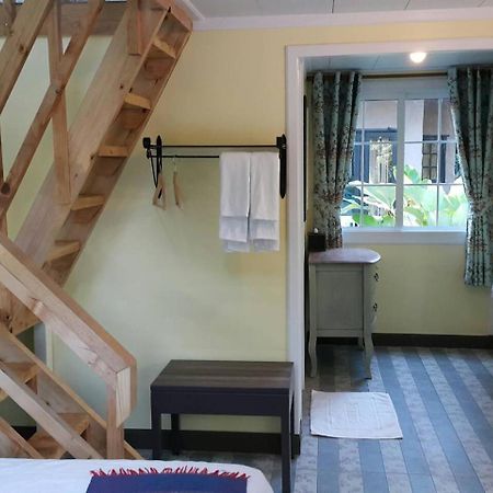 Baan Pong Tara Hotel Szuanphung Kültér fotó