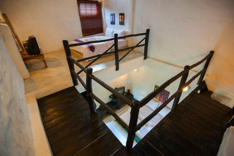 Baan Pong Tara Hotel Szuanphung Kültér fotó